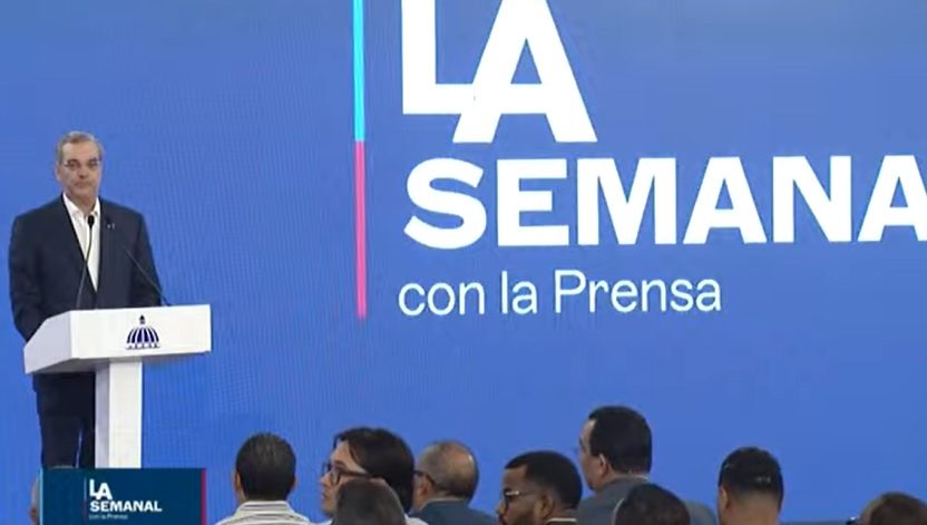 Presidente presentará reforma a Constitución antes del 16 agosto