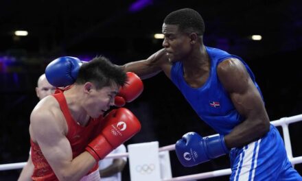 El dominicano Cristian Pinales gana su pelea en el boxeo olímpico y se coloca en cuartos de final