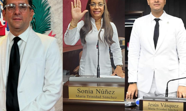 Legisladores de María Trinidad Sánchez toman juramento; representación congresual entre la veteranía y lo nuevo