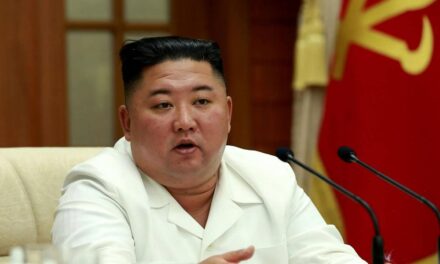 Kim Jong-un ordena la ejecución pública de 30 funcionarios tras culparlos por inundaciones mortales en Corea del Norte