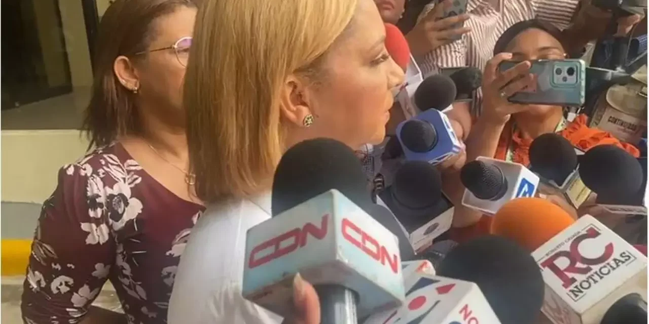 “Aquí el único ladrón es él que se ha robado la paz de Venezuela”, responde Soraya Suárez a Nicolás Maduro