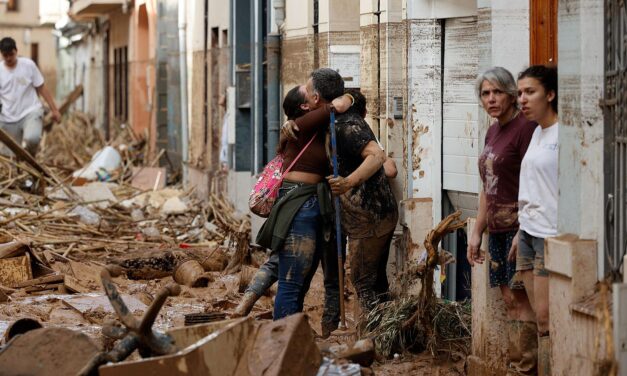 ESPAÑA: Aumentan 158 muertos en desastres naturales en el este