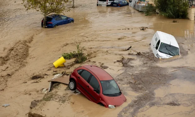 Al menos 70 muertos y decenas de desaparecidos en la peor gota fría del siglo en Valencia