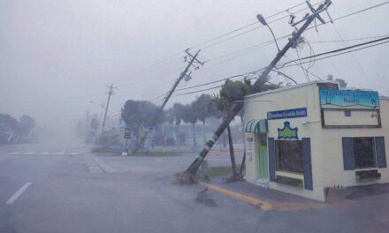 FLORIDA: Huracán Milton deja 4 muertos y a tres millones sin luz