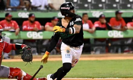 Estrellas apalean a Leones y les quitan el invicto con marcador de 9-1