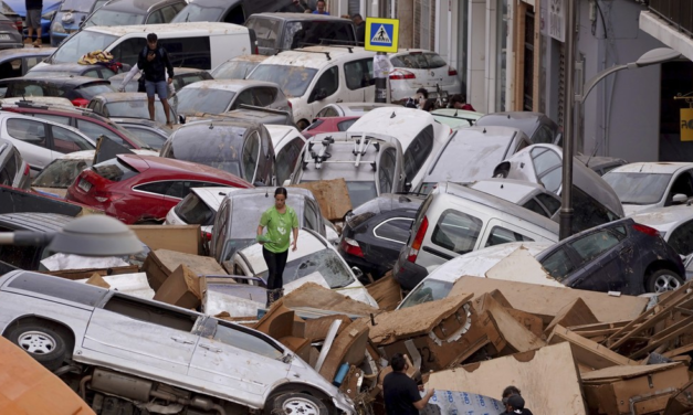 España: Sube a 202 cifra muertos tras históricas inundaciones
