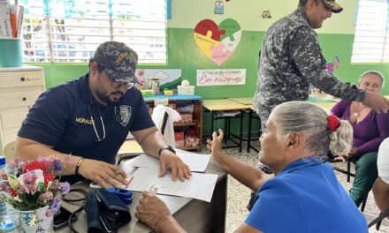 Exitoso Operativo Médico desarrollado por La Policía Nacional, Fundación Cruz Jiminian y Federación de Juntas de Vecinos en Nagua.