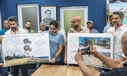 HOSTOS RIZIK DIRECTOR DEL BCIE Y EL ALCALDE JUNIOR PERALTA ANUNCIAN CONSTRUCCIÓN DEL PRIMER CUBO EN EL PAÍS, EN NAGUA.