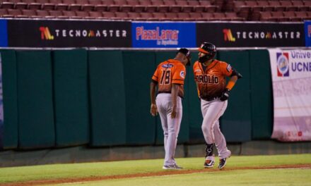 Estrellas siguen firmes en primer lugar; Gigantes vencen a Toros