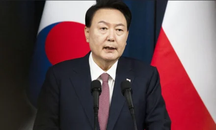 Detienen al presidente surcoreano Yoon Suk-yeol