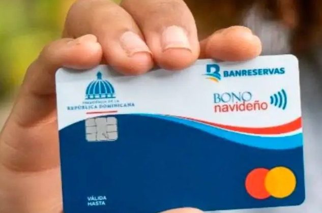 PLD exige Gobierno descontinúe las tarjetas del «bono navideño»