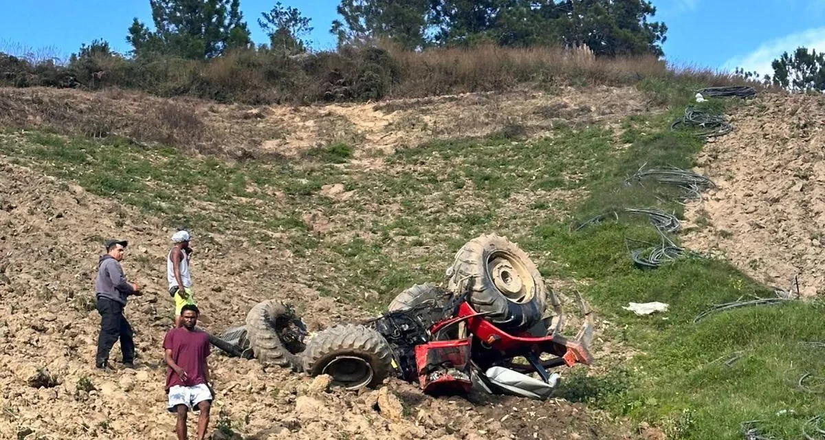 Hombre pierde la vida en accidente con tractor en Constanza