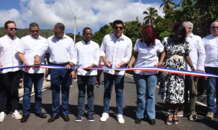 SAMANA: Ministerio de Turismo entrega obra e inicia otras dos