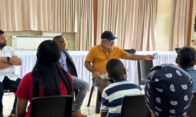 Fudación Américo Hernández inicia con éxito curso de locución en El Factor
