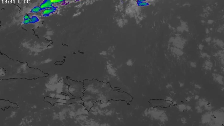 Vaguada incide sobre el país este domingo e incrementará lluvias el lunes