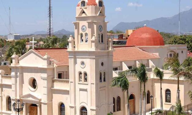 ¿De dónde viene el nombre Peravia y por qué los diputados quieren cambiarlo por el de Máximo Gómez?