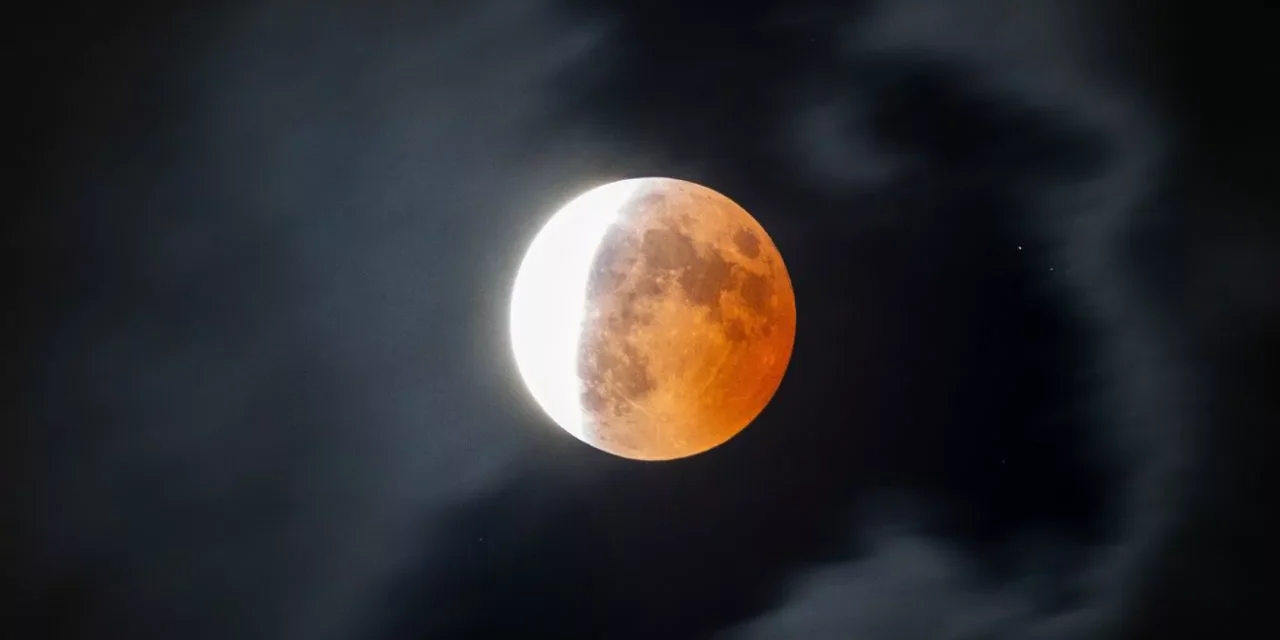 Santo Domingo no pudo disfrutar del eclipse lunar debido a la nubosidad