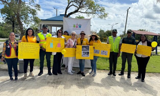 Oficina Técnica Municipal de Nagua-CONANI realiza parada cívica y volanteo en cierre del Mes de la Prevención del Abuso Infantil.