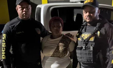 Apresan mujer por ultimar a su hermana durante riña en San Pedro de Macorís