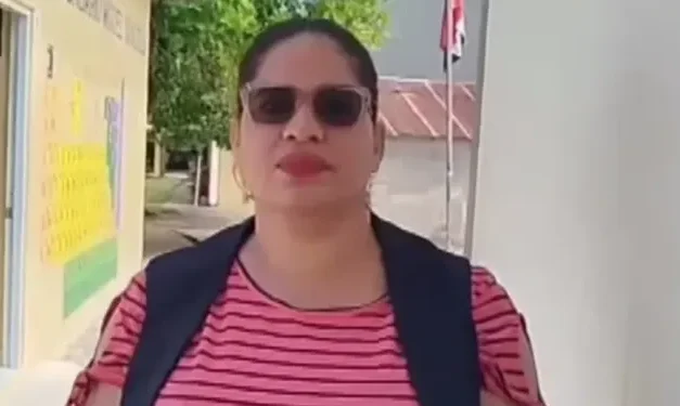Directora del Liceo Miguel Yanguela exige al MINERD iniciar construcción; fue demolido hace dos años en Cabrera