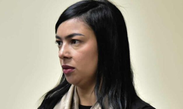 Solar, carro y dinero, entre los bienes decomisados a madre de menor abusada por Wander Franco