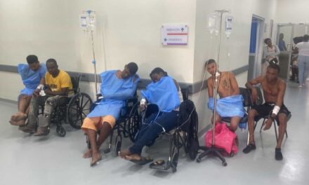 ARD rescata a 17 iban en yola zozobró camino a Puerto Rico