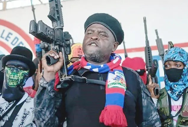 EU ofrece cinco millones dólares por paradero haitiano Barbecue