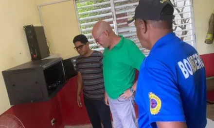 Instalan primera etapa de Sistema de Alerta Temprana en Río San Juan