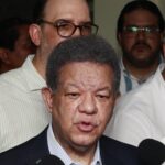 Leonel Fernández fue ratificado como presidente de la Fuerza del Pueblo