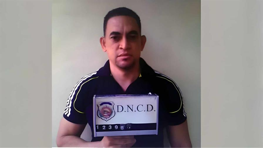 Deportan al exteniente coronel Hans Wender Lluberes, acusado de liderar red de narcotráfico