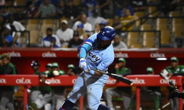 Tigres rompen empate en el octavo con cuatro vueltas y derrotan a las Estrellas