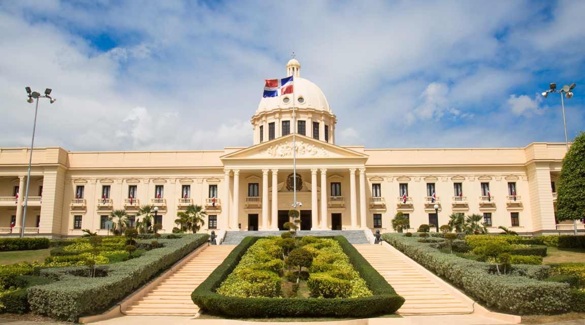 Ejecutivo declara estado de emergencia en 14 provincias