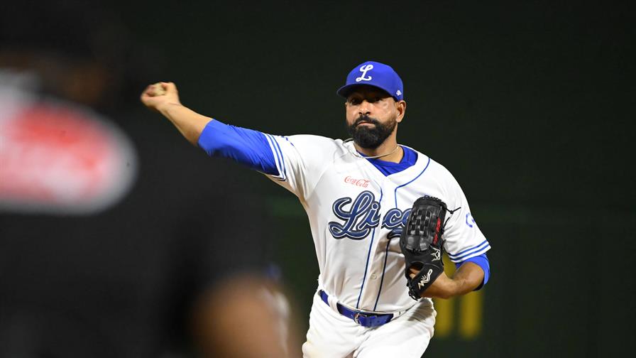 César Valdez lanza seis entradas en blanco, Licey vence a los Gigantes