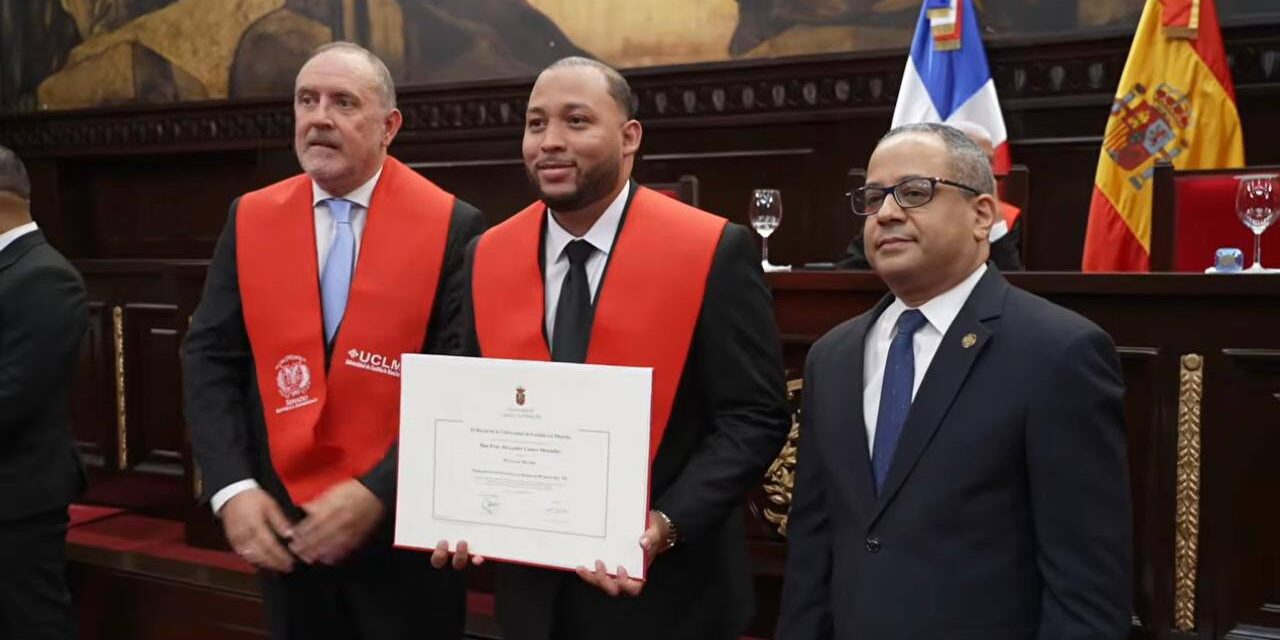 *Fray Castro se inviste de Máster en Derecho Constitucional en la Universidad de Castilla-La Mancha España*