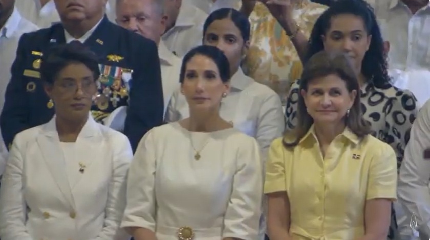 Abinader enfermo: no pudo ir a misa en la basílica de Higuey