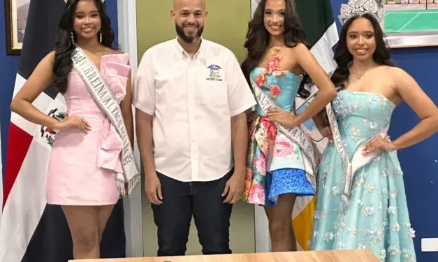 Ayuntamiento de Nagua presenta la corte del Reinado Patronal Altagraciano 2026