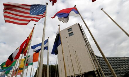 EEUU ordena «retirada» de 66 entidades, casi la mitad en ONU