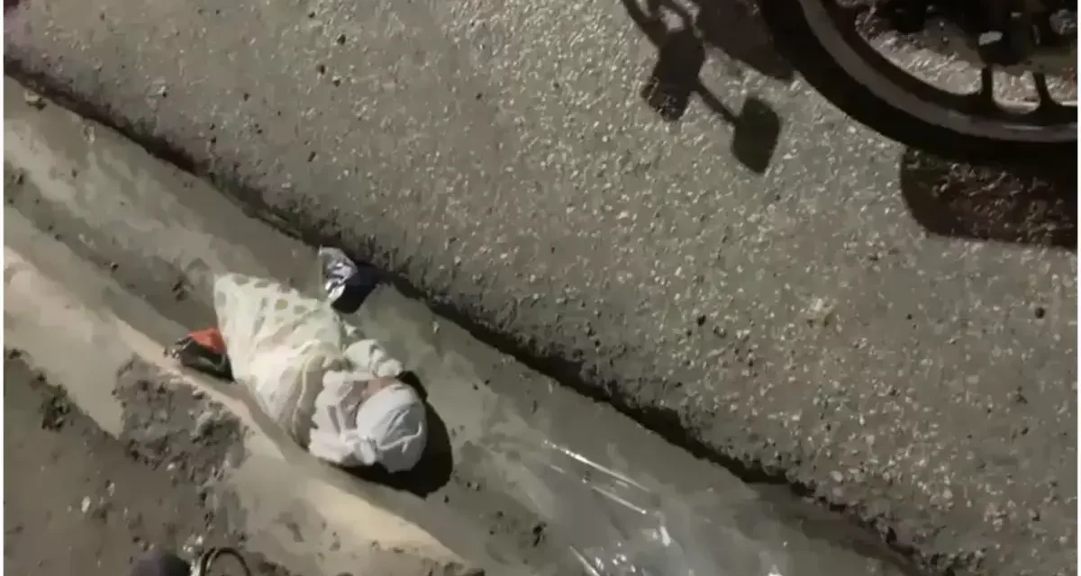 Rescatan recién nacida tras ser encontrada abandonada en un contén en San Juan de la Maguana