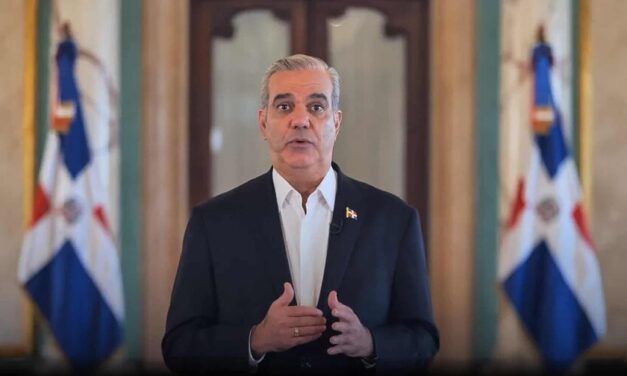 Abinader anuncia ajustes fiscales y subsidios focalizados por efectos de la guerra