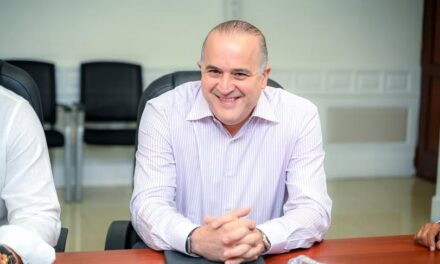 *Senado aprueba en segunda discusión proyecto que extiende a dos años la vigencia de licencias de armas de fuego, presentada por el senador Alexis Victoria*