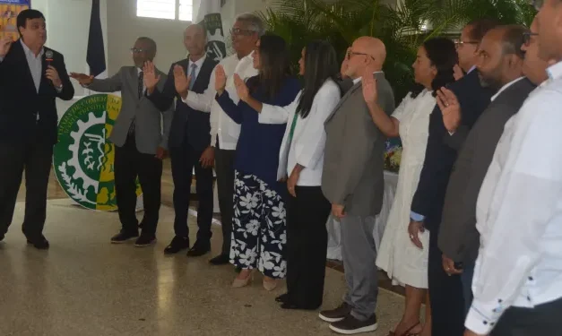 Ruth Acevedo asume la presidencia de la Cámara de Comercio y Producción de María Trinidad Sánchez