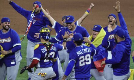 Venezuela vence a Italia 4-2 y enfrentará a Estados Unidos en su primera final del Clásico Mundial