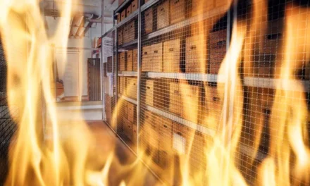 Incendio en almacén de Banreservas deja daños materiales