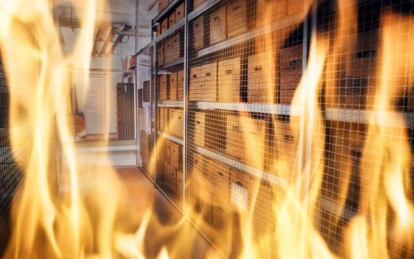 Incendio en almacén de Banreservas deja daños materiales