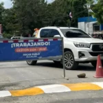 Alcaldía de El Factor inicia señalización de vías y acondicionamiento de espacios previo a Semana Santa 2026