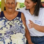 Jornada “Supérate en tu Comunidad” acerca servicios sociales y asistencia estatal a familias de El Factor