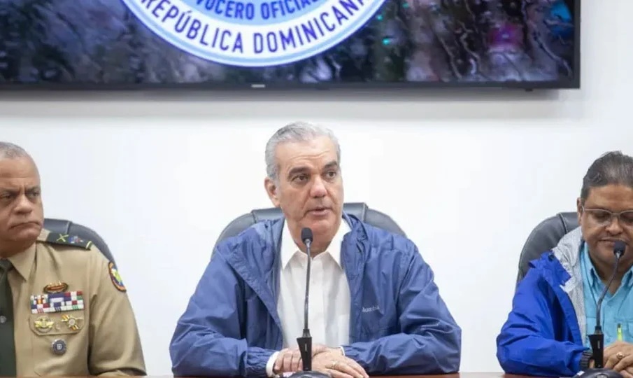 Presidente declara estado de emergencia SD y 5 provincias