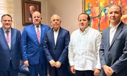 Paliza responde a Danilo Medina; llama a no politizar la crisis y aboga por la unidad nacional