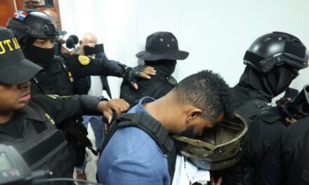 Jueza decidirá este martes medida de coerción contra fiscal acusado de recibir soborno