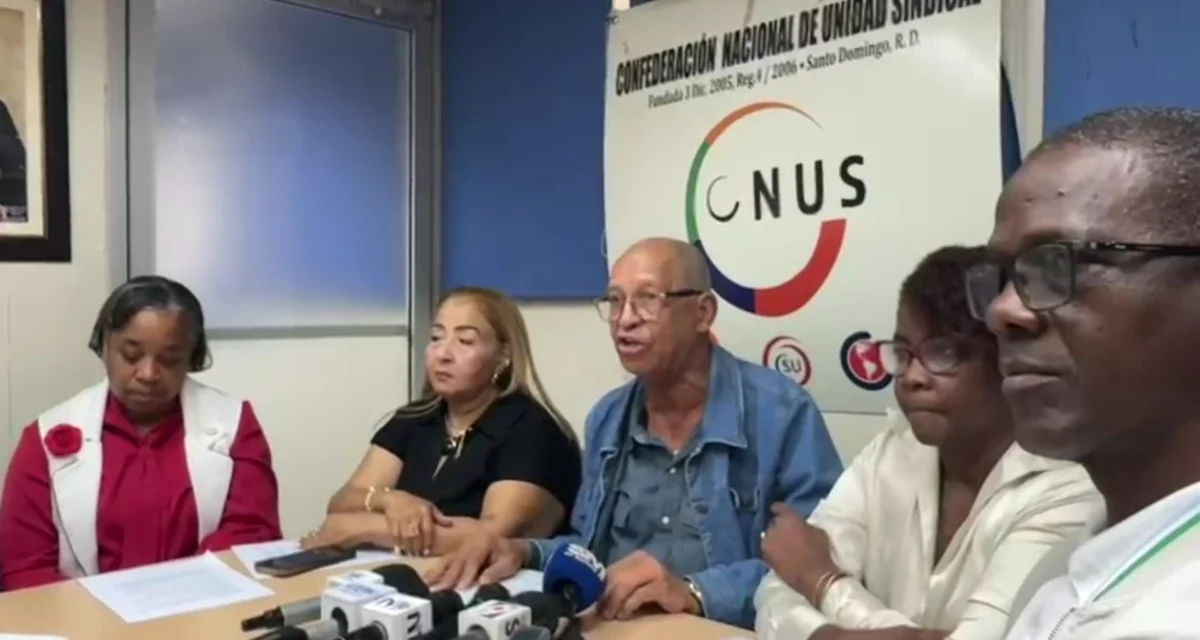 Gremios de enfermería convocan paro nacional de 24 horas y reiteran demandas al presidente Abinader